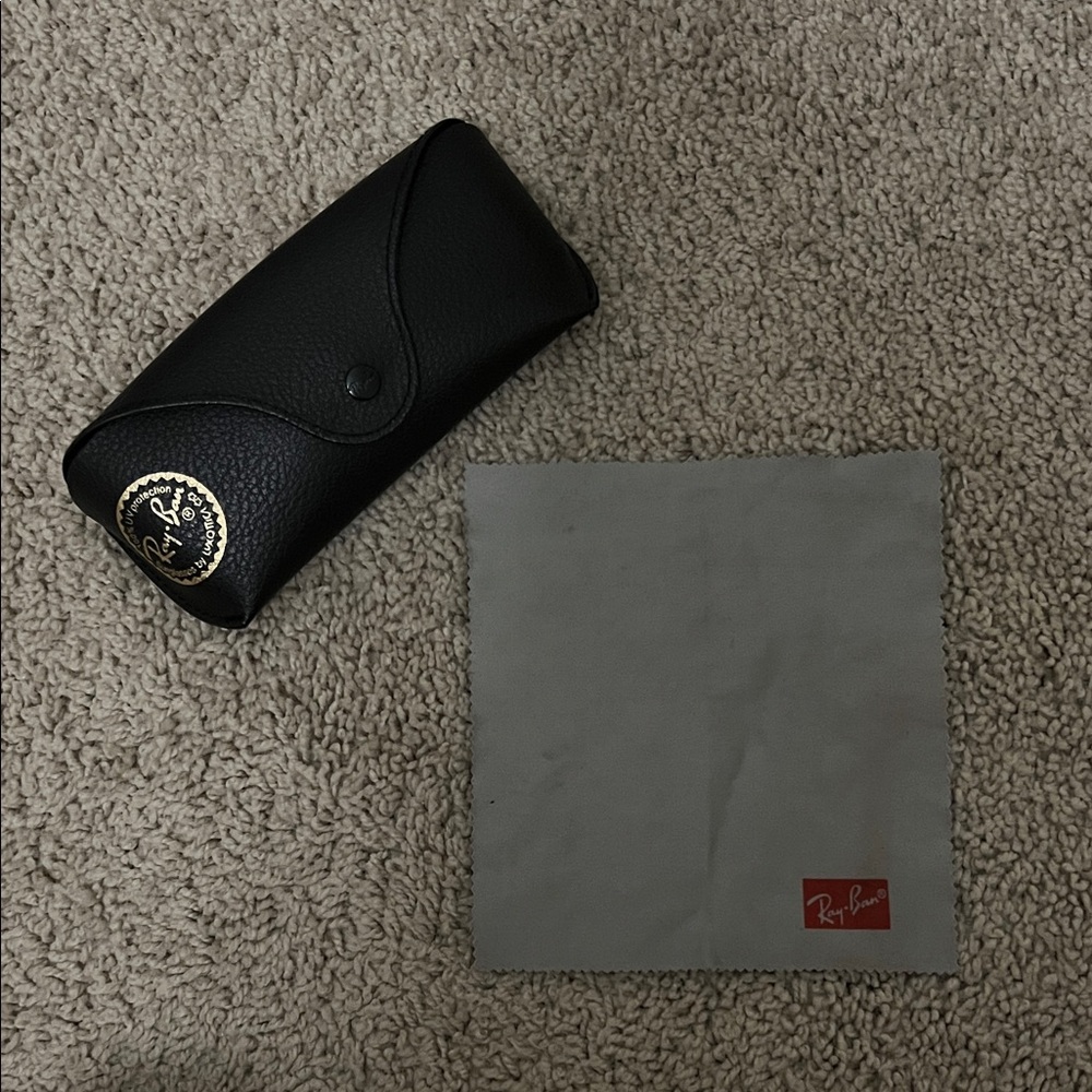 Ray-Ban Black Sunglasses Case with Gray Cloth